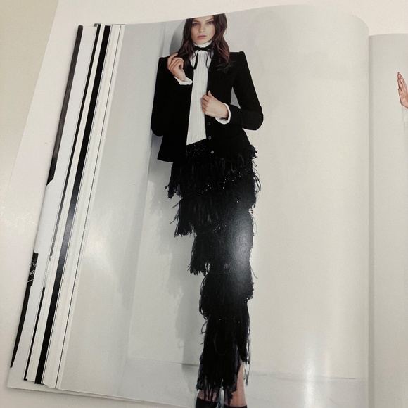 Numero Couture, Photographs by Karl Lagerfeld (book) - Picture 5 of 9